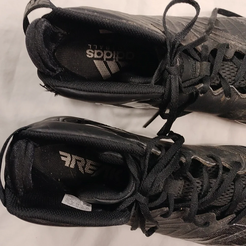 Adidas mens cleats size 13